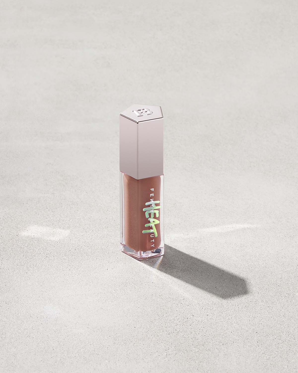 Fenty Beauty Gloss Bomb Heat Universal Lip Luminizer + Plumper Pakistan - Beauty Icon - 