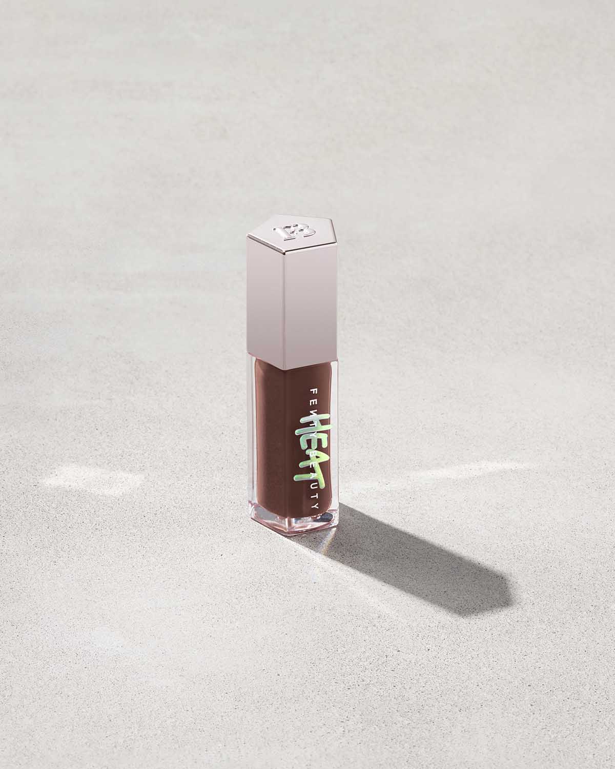 Fenty Beauty Gloss Bomb Heat Universal Lip Luminizer + Plumper Pakistan - Beauty Icon - 