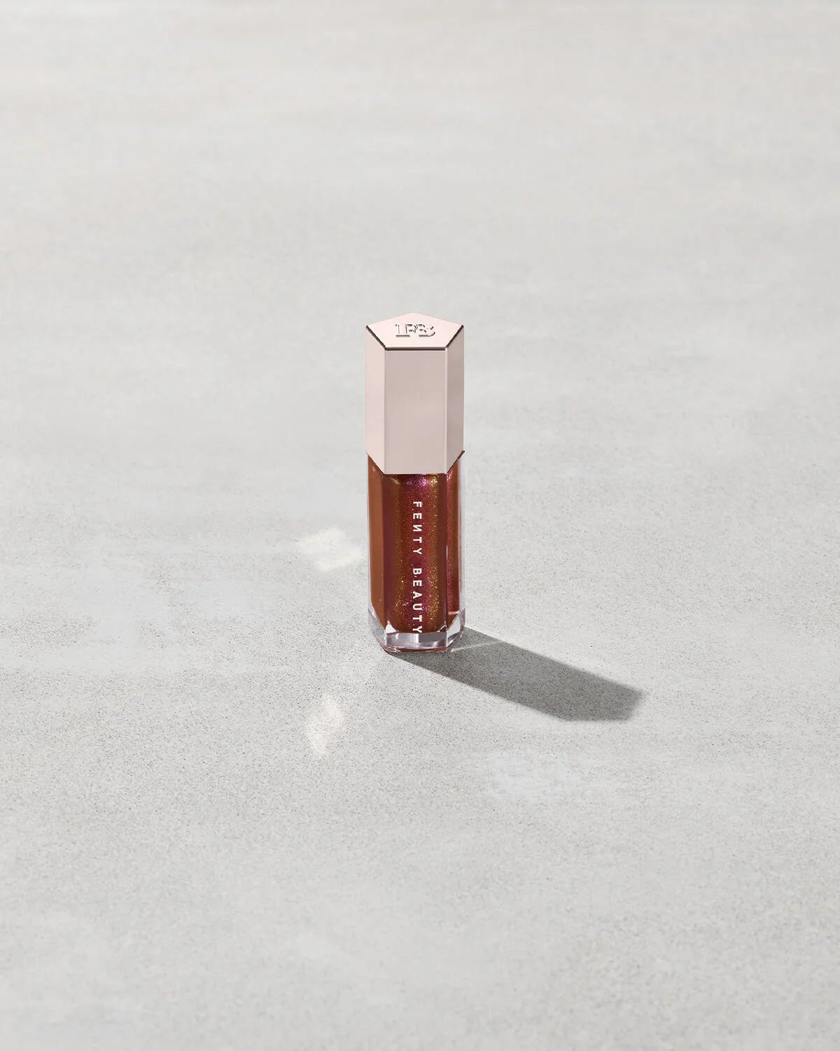 Fenty Beauty Gloss Bomb Universal Lip Luminizer Pakistan - Beauty Icon - 