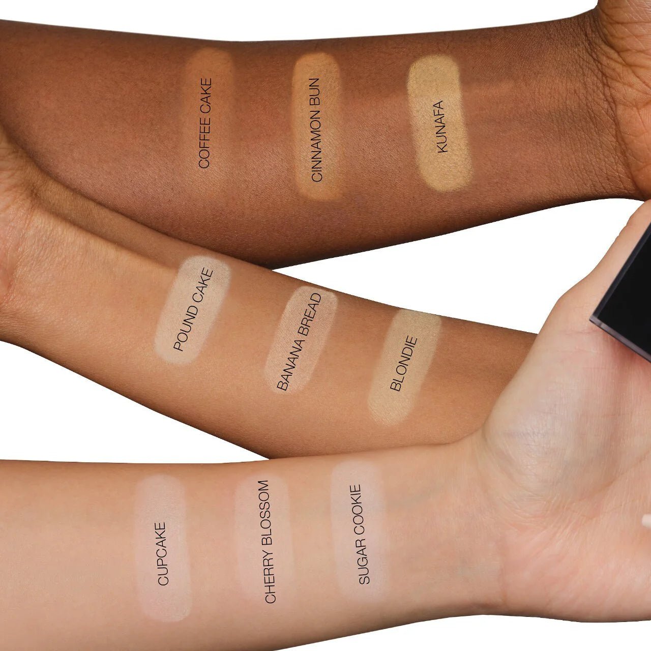 Huda Beauty Easy Bake Loose Baking & Setting Powder - Beauty Icon - LOOSE SETTING POWDER