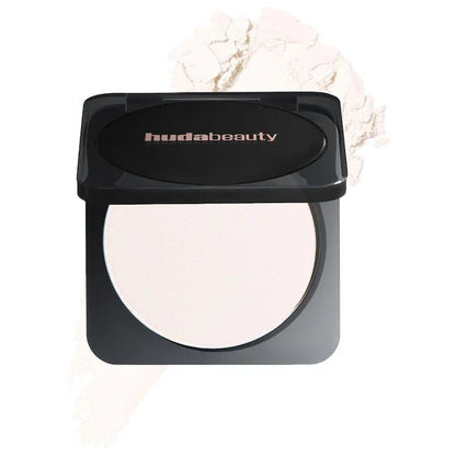 Huda Beauty - EASY BAKE PRESSED POWDER - Beauty Icon - 