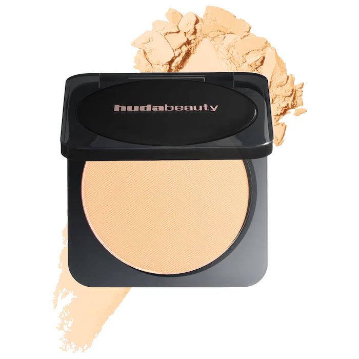 Huda Beauty - EASY BAKE PRESSED POWDER - Beauty Icon - 