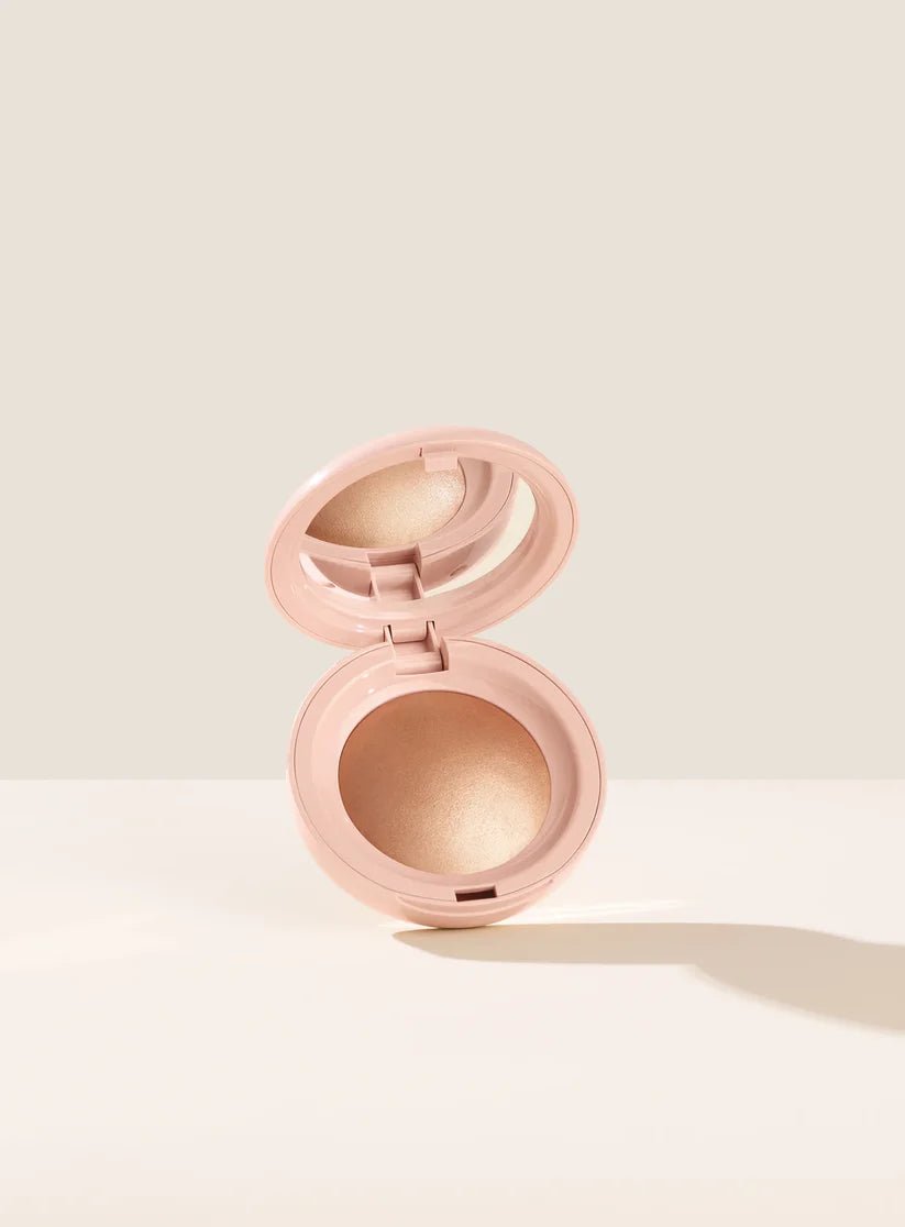 Rare Beauty Positive Light Silky Touch Highlighter – Powder Highlighter Pakistan - Beauty Icon - 