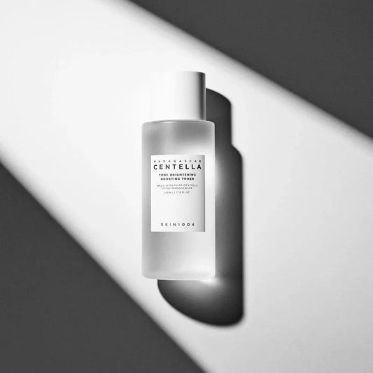 SKIN1004 Madagascar Centella Tone Brightening Boosting Face Toner - Beauty Icon - 