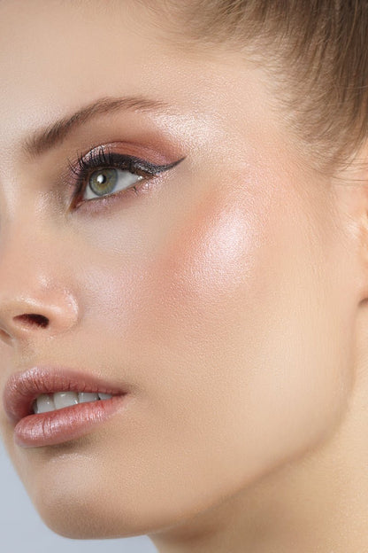 Stila heavens hue highlighter kitten - Beauty Icon - 