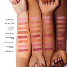 Too Faced Cloud Crush Blurring Blush - Beauty Icon - 